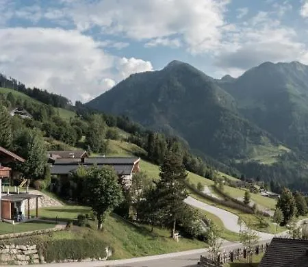 Alpenrot * Sankt Johann im Pongau